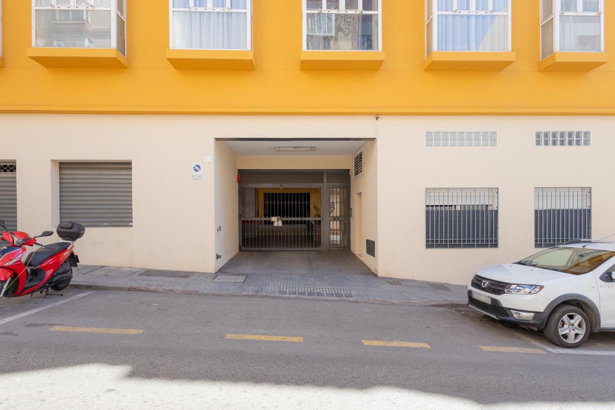 C22 Nice 1 Bdr With Parking مالقة المظهر الخارجي الصورة
